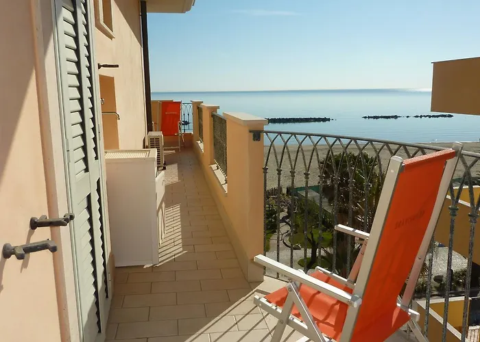 Апарт-отель Beaurivage 3*