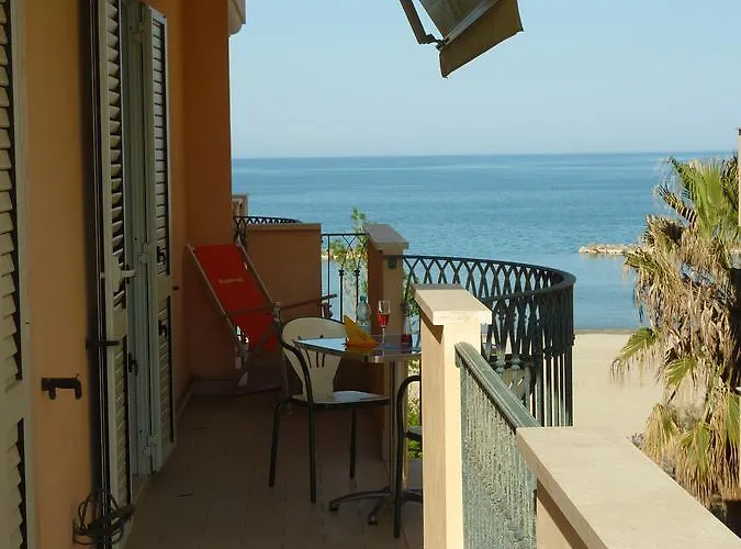 Апарт-отель Beaurivage 3*