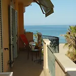 Apart Otel Beaurivage 3*